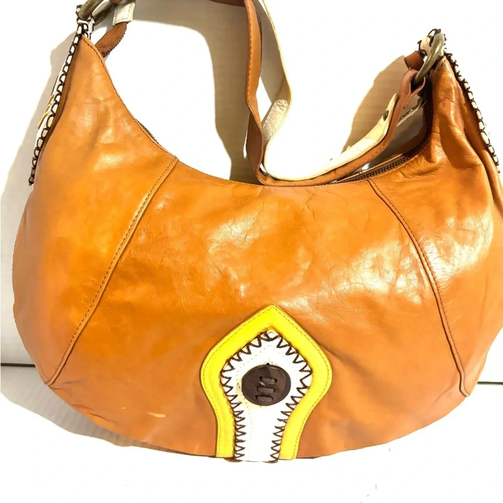 Elegant Caramel Brown Hobo Bag with Yellow Accent